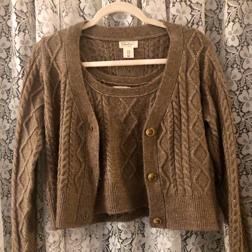 matching cardigan sweater and tank top set!🍂